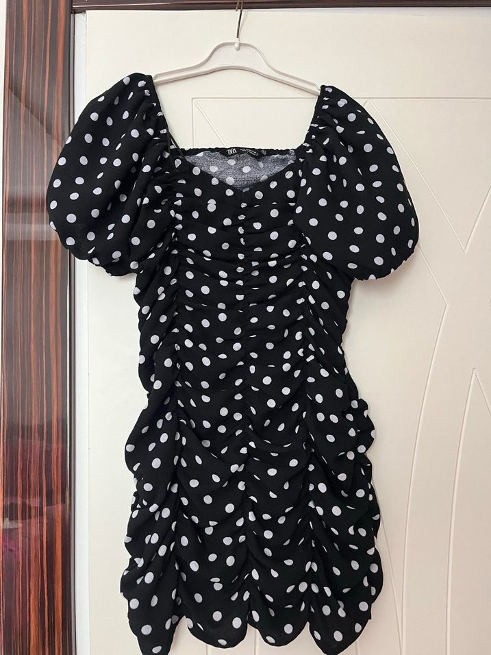 Zara Siyah Puantiyeli V Yaka Midi Elbise - Görsel 3