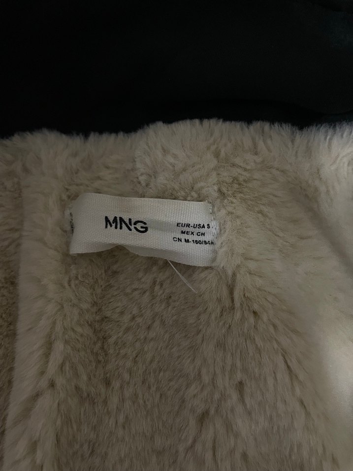 Kürklü Kapüşonlu lacivert Kadın Kaban - Görsel 4