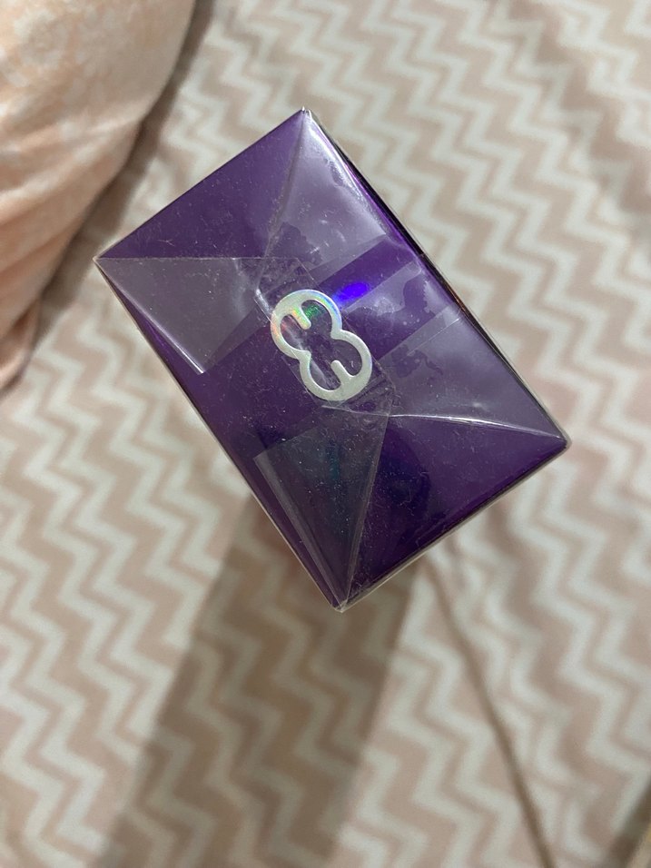 Escada Magnetism Kadın Parfümü 75ml - Görsel 3