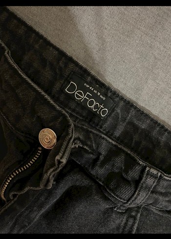 Siyah Denim Şort - Görsel 3