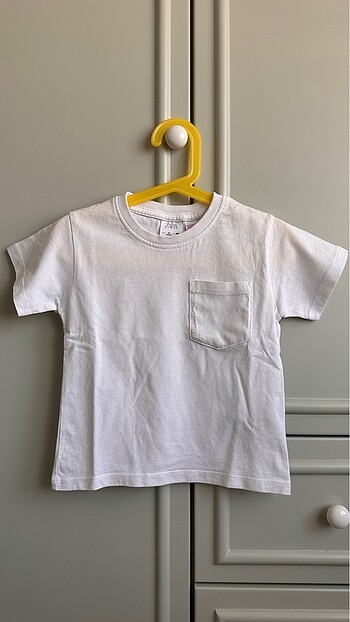 Zara erkek çocuk beyaz t shirt