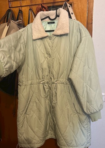 l Beden haki Renk Yeşil kapitone mint yeşili yakası peluş mont