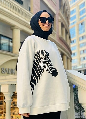 Zebra Desen Sweatshirt-Beyaz , oversize