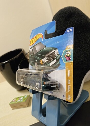 Hot Wheels mercedes benz 500e