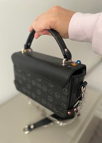 Siyah Zincir Detaylı Gotik Deri Kadın Çanta - Görsel 4