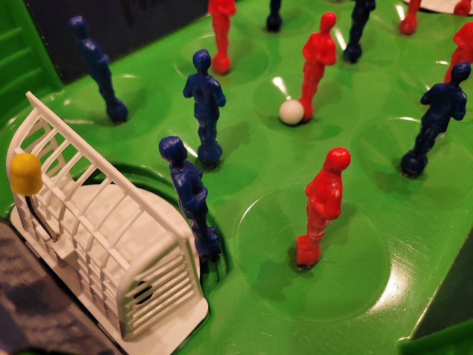 Renkli Mini Masa Futbolu Oyunu - Görsel 2