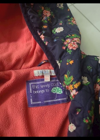 Çiçek Baskılı Kapüşonlu Kız Mont - Görsel 3