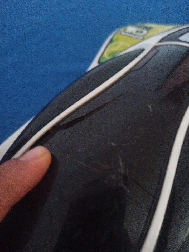 ben10 kumandalı araba - Görsel 3