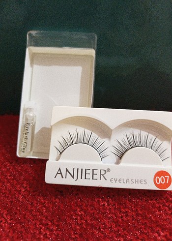 ANJIEER Siyah Parlak Takma Kirpik Seti - Görsel 2