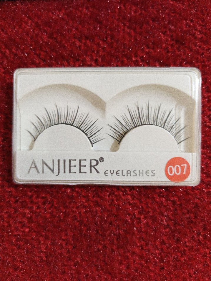 ANJIEER Siyah Parlak Takma Kirpik Seti - Görsel 3