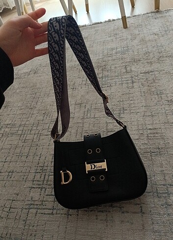 Dior çanta 