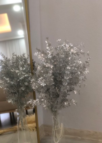 Beyaz Gri Yapraklı Dekoratif Dal - Görsel 4