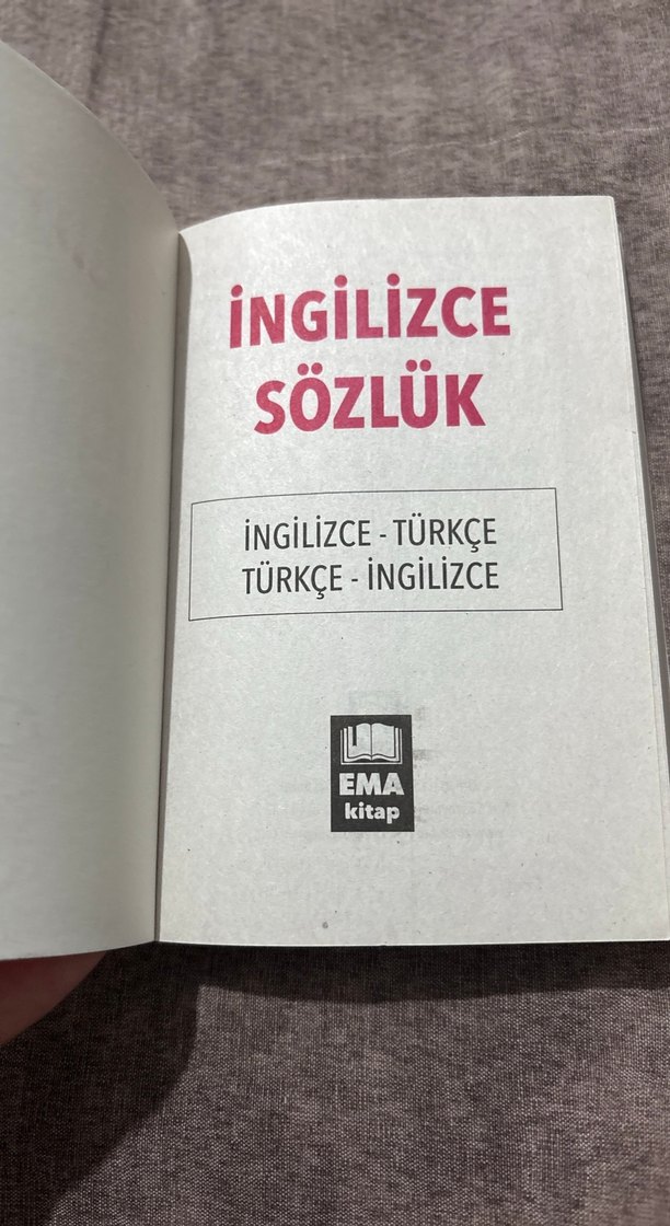 EMA İngilizce-Türkçe Sözlük Kitap - Görsel 3