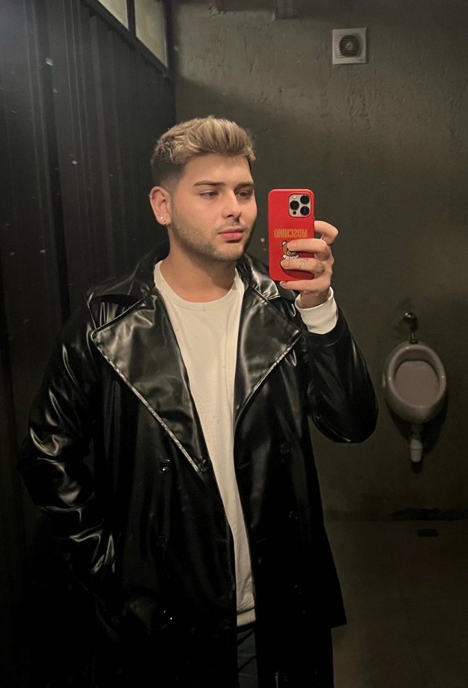 Siyah Parlak Deri Trençkot - Görsel 2