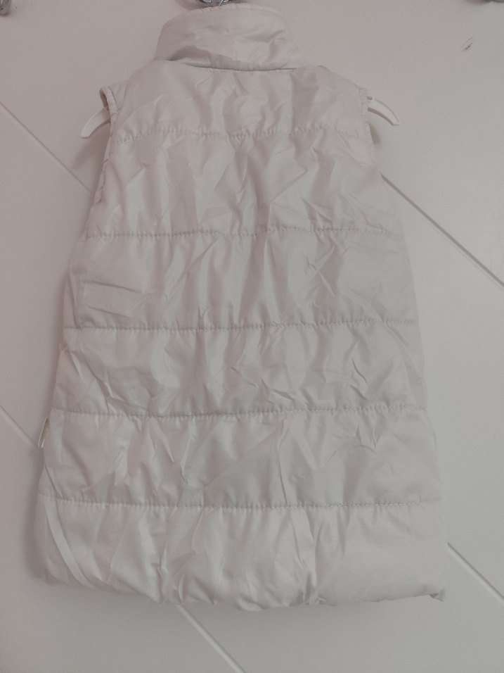 Kız Çocuk Beyaz Nakışlı Fermuarlı Yelek - Görsel 4