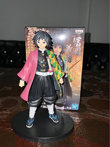  Demon Slayer Giyu Tomioka