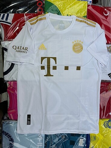 2022 Bayern munchen retro forması