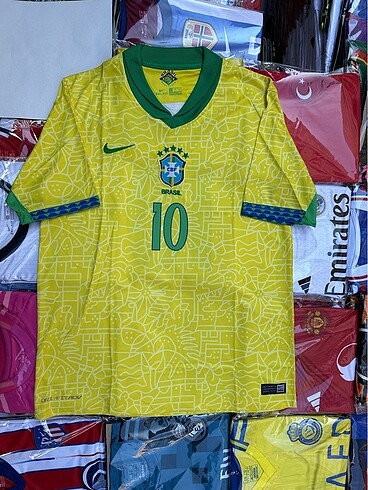 Neymar Brasilia milli takım forması