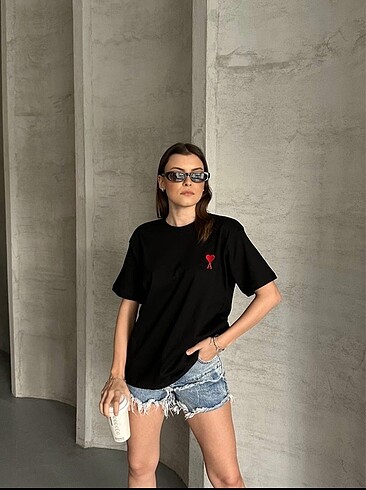 Diğer Ami tshirt ense nakışlıdır beden renkleri mevcuttur