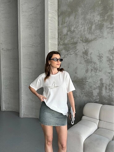 m Beden Beymen taşlı tshirt beden renkleri mevcuttur