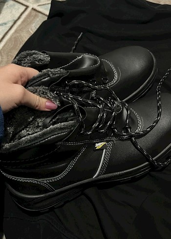 Siyah Bağcıklı Erkek  Bot - Görsel 5