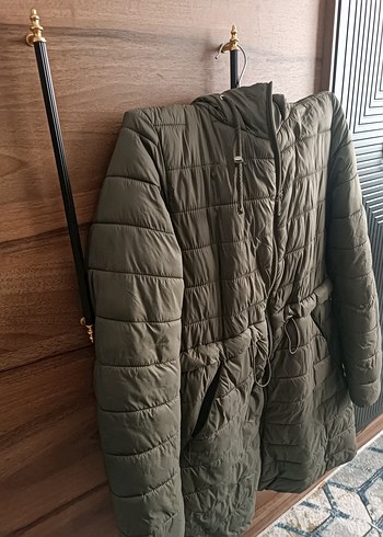 Gri Kadın Midi Şişme Mont Fermuarlı