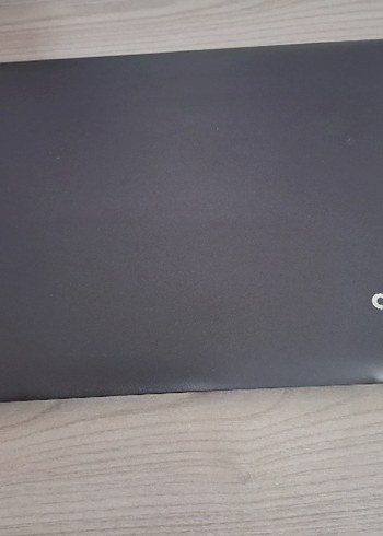 Siyah Gri Renkli Desensiz Laptop