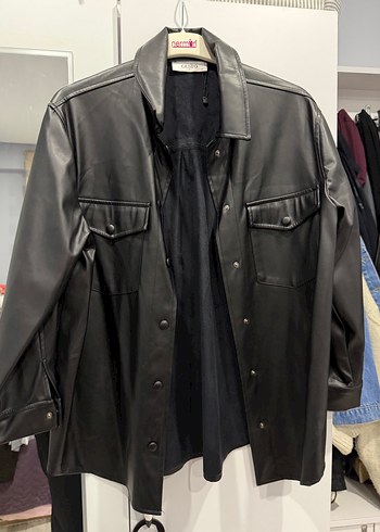 Düğmeli Siyah Deri Kadın Ceket - Görsel 3