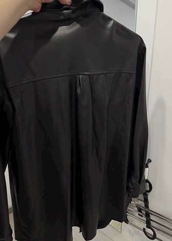 Düğmeli Siyah Deri Kadın Ceket - Görsel 5