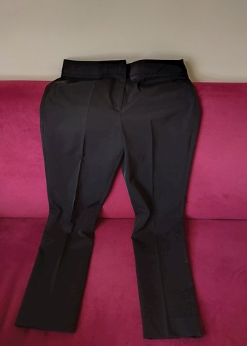 Siyah Beli Kemerli Ofis Kumaş Pantolon