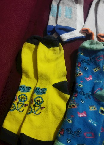 Çocuklar için Renkli Desenli Çorap Seti - Görsel 2