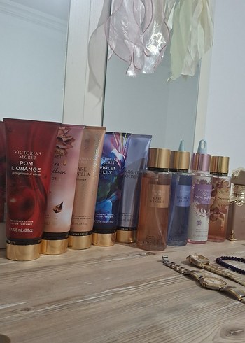Victoria's Secret Kadın Parfüm ve Losyon Seti