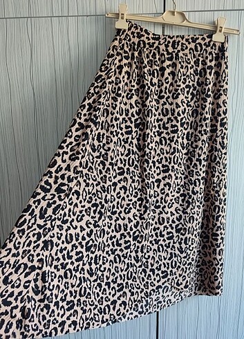 diğer Beden siyah Renk beden : L Leopar etek 