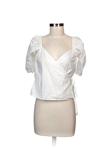 H&M Bluz %70 İndirimli.