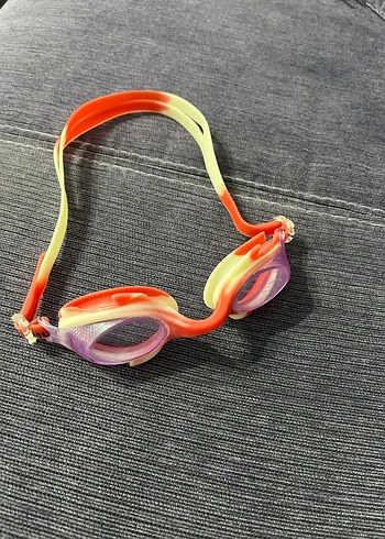 Renkli Bağcıklı Yüzme Gözlüğü - Görsel 2