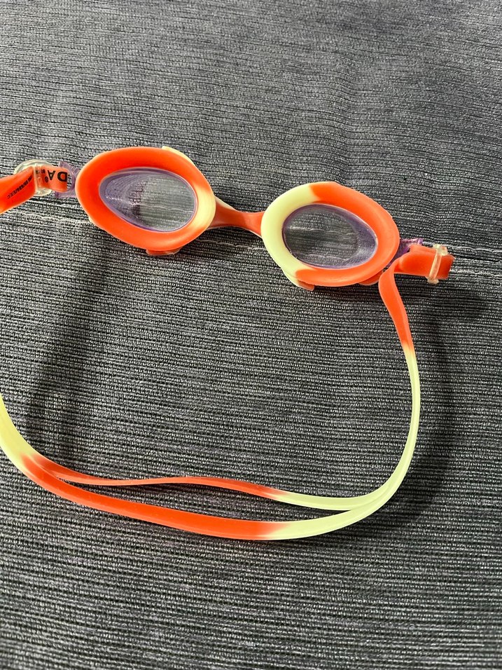 Renkli Bağcıklı Yüzme Gözlüğü - Görsel 3