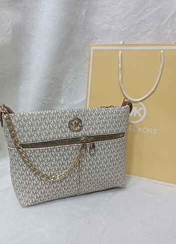 Michael Kors çanta