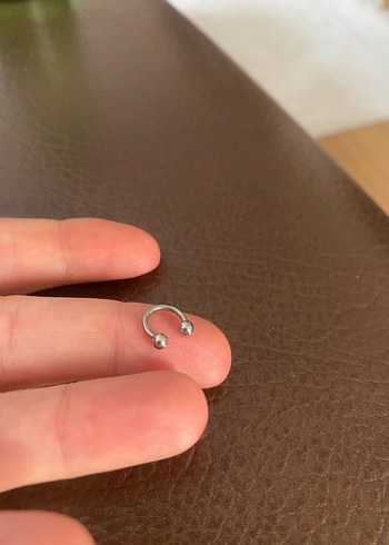 CERRAHİ ÇELİK TOP UÇLU YARIM HALKA PİERCİNG - Görsel 3