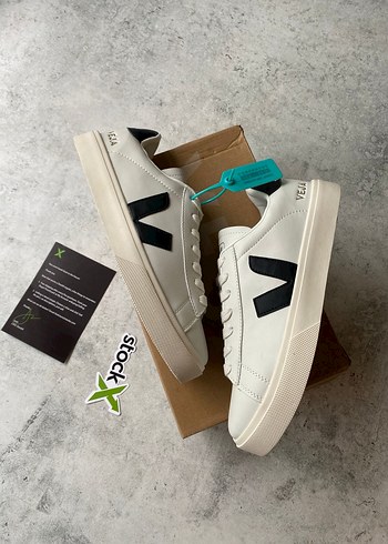 Veja sneakers