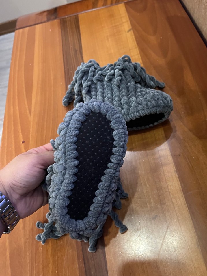 Hiç kullanılmamış 
Çocuk Gri Örgü Sıcak Ev Terliği - Görsel 4