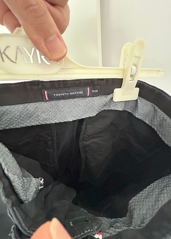 Tommy Hilfiger Gri Baskili Erkek Pantolon