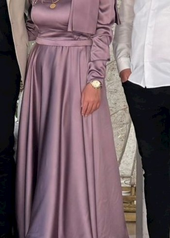 Tesettür lila saten abiye