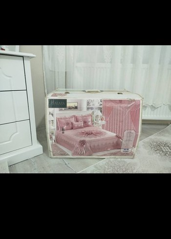 Nakışlı Pudra Pembe Yatak Örtüsü - Görsel 6