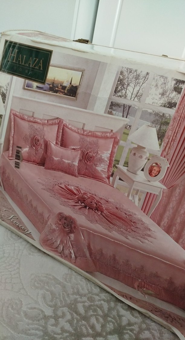 Nakışlı Pudra Pembe Yatak Örtüsü - Görsel 2