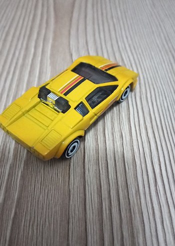 Hot Wheels Lamborghini Countach Pace Car