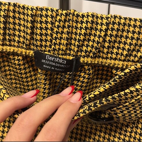 xs Beden bershka şort etek