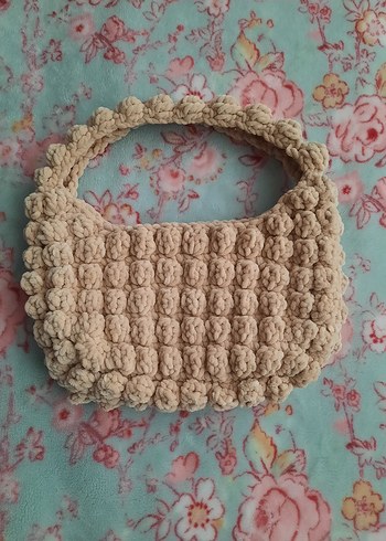 Diğer Bej Kadife Crochet Kol Çantası