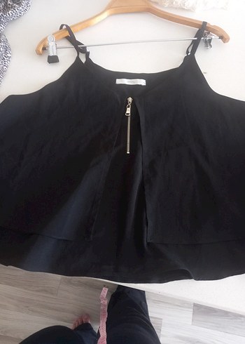 m Beden Siyah Fermuarlı Mini Askılı Bluz