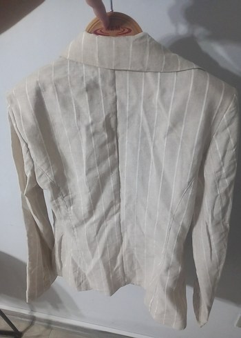 Düğmeli Bej Keten Mini Blazer - Görsel 5