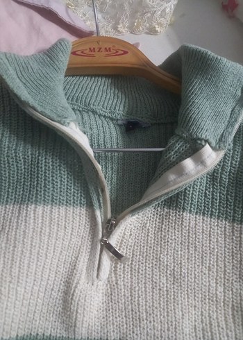 Yarım Fermuarlı Gri Çizgili Triko Kazak - Görsel 4